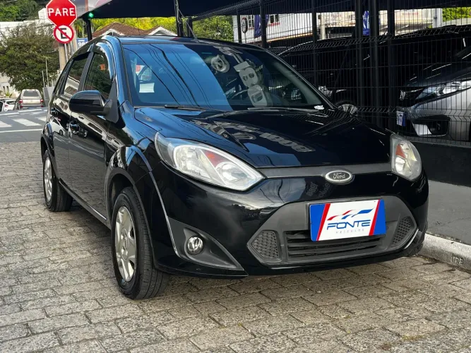 Ford Fiesta 1.6 16V Flex Mec. 5P 2013