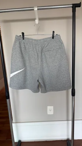 Bermuda Nike Cinza - Tamanho GG