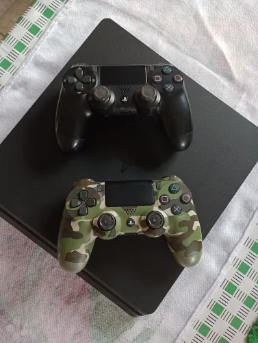 PS4 Slim 1TB 