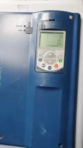 Inversor de frequência cfw700 75cv 220v
