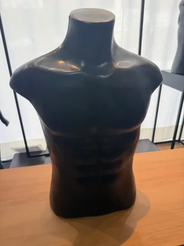 Manequins