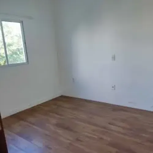 Casa anual em Ratones
