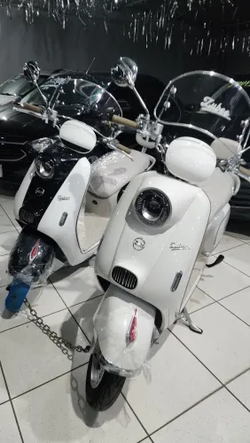 Scooter Elétrica modelo Paris 1000w (Não precisa de CNH) Três cores a pronta entrega