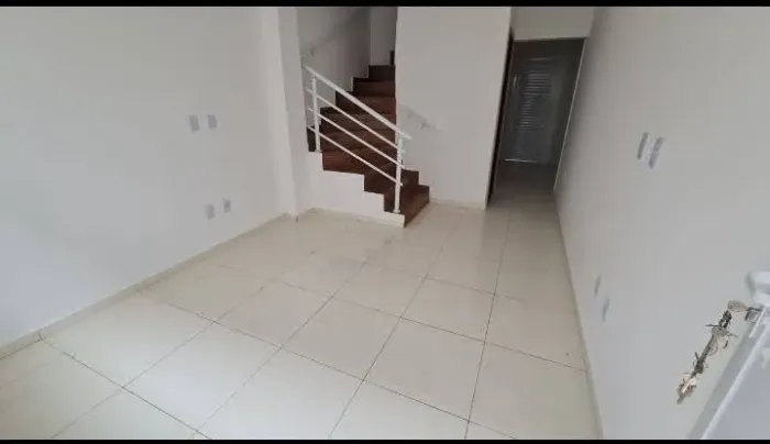 Casa para Aluguel - Condomínio | Praia Grande - Tupi
