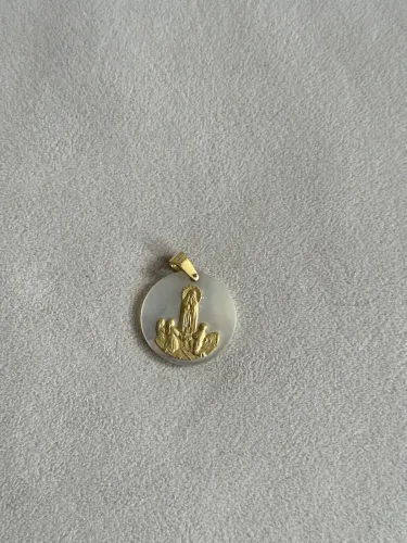 Pingente de ouro Nossa Senhora