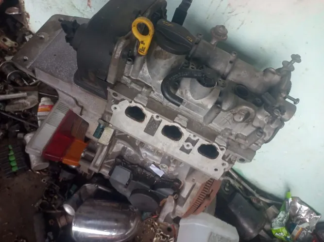 Vendo esse motor completo só no ponto de colocar pra rodar,,