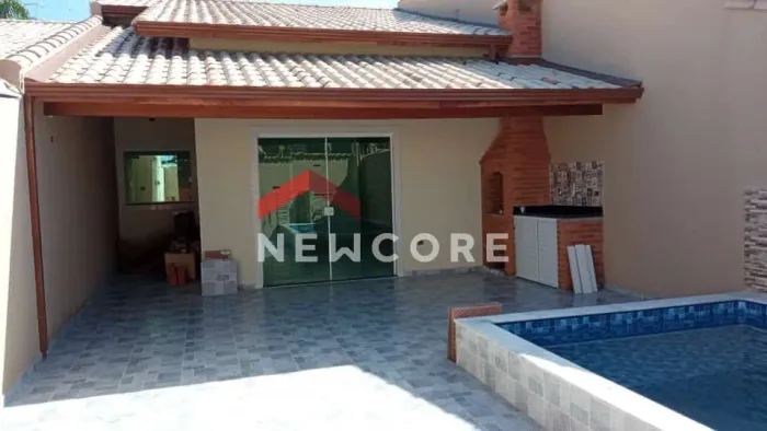 Casa em Rua das máquinas - Jardim Palmeiras - Itanhaém/SP