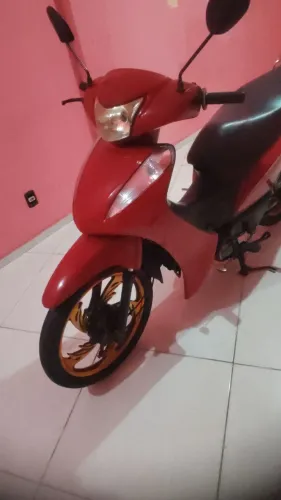 MOTO BIZ 100