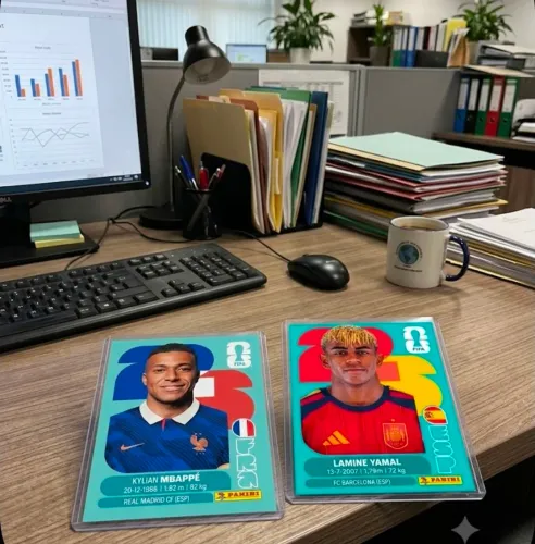 Figurinha copa do mundo, Mbappé e yamal