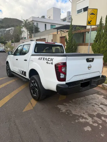 Nissan Frontier S CD 4X4 2.3 TB Diesel Mec. 2023