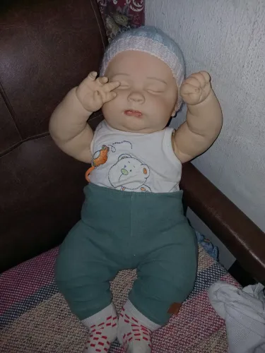 Boneco  bebê realista