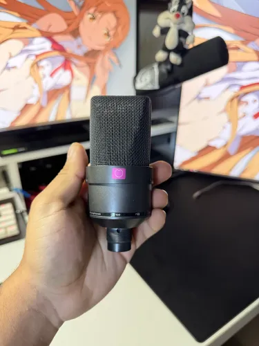Microfone XLR - TLM 103 Black + Interface de Áudio Teyun Q12