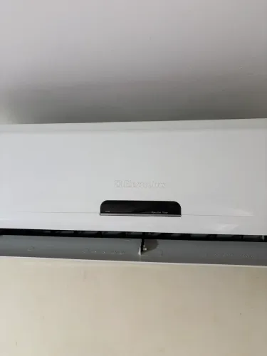 Ar-condicionado Electrolux 9000BTUS 220v