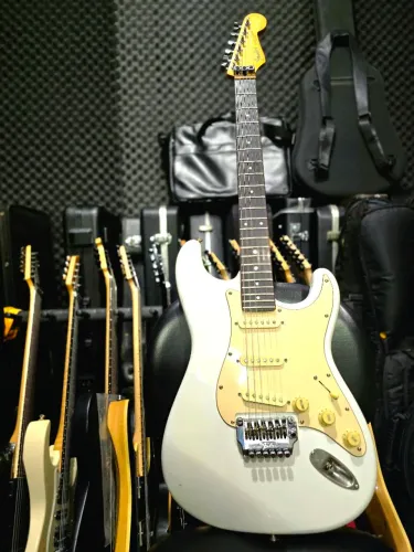 Fender Stratocaster Contemporary Japan 1988 /ñ Gibson epiphone prs esp ltd ibanez Jackson