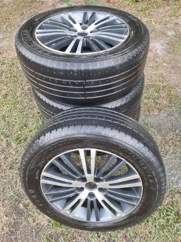 Rodas 5x100 R17 com pneus
