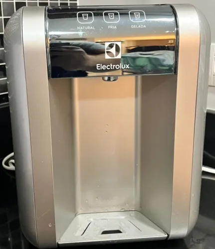 Purificador de Água Electrolux - Água Gelada e Natural