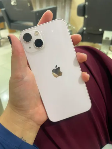 iPhone 13