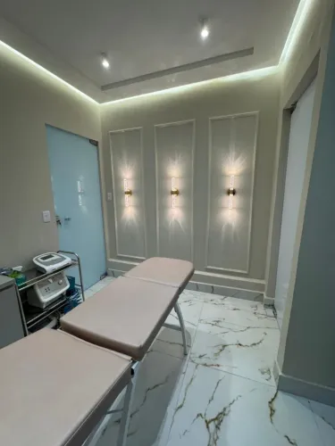 Sublocação de sala em clínica de estética.