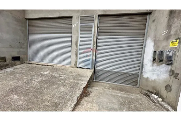 Excelente Ponto Comercial em Amaralina, 300m²!