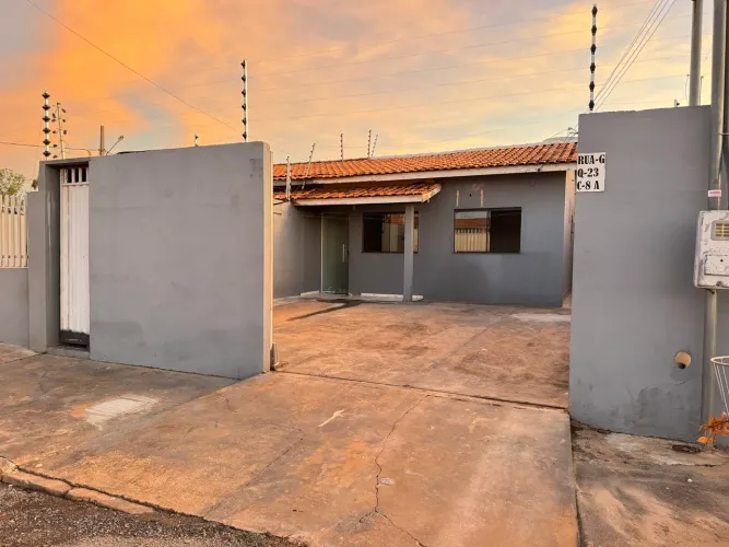 ALUGO CASA COM PISCINA PRÓX A PREFEITURA DE VG 