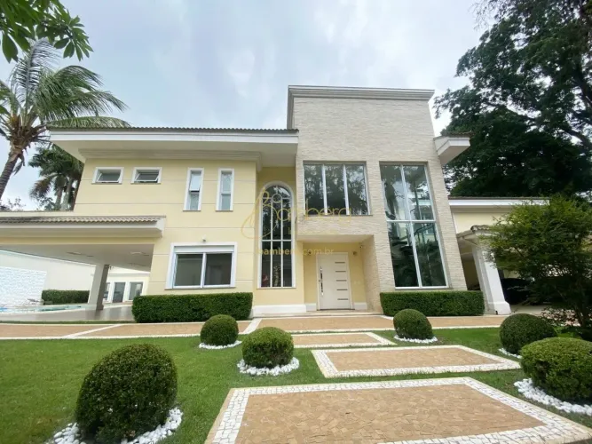 CASA DOS SEUS SONHOS COM 7 DORMITÓRIOS, UM ENCANTO !! !!