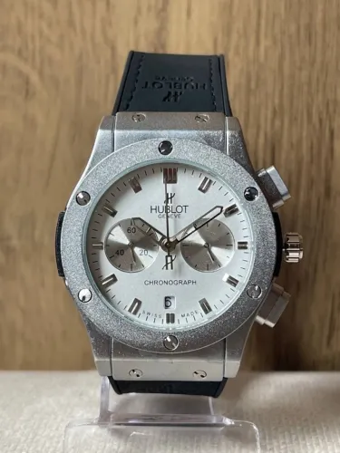 Relógio pulseira de couro