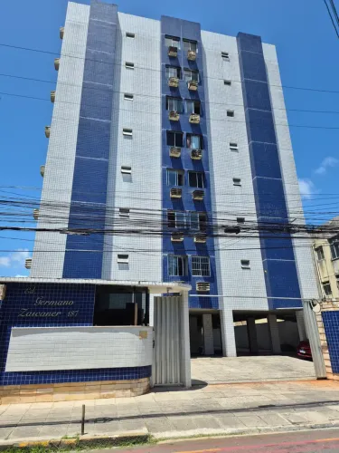 Imóvel para aluguel tem 82 metros quadrados com 3 quartos em Santo Amaro - Recife - PE