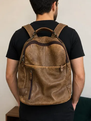 Mochila em Couro Marrom