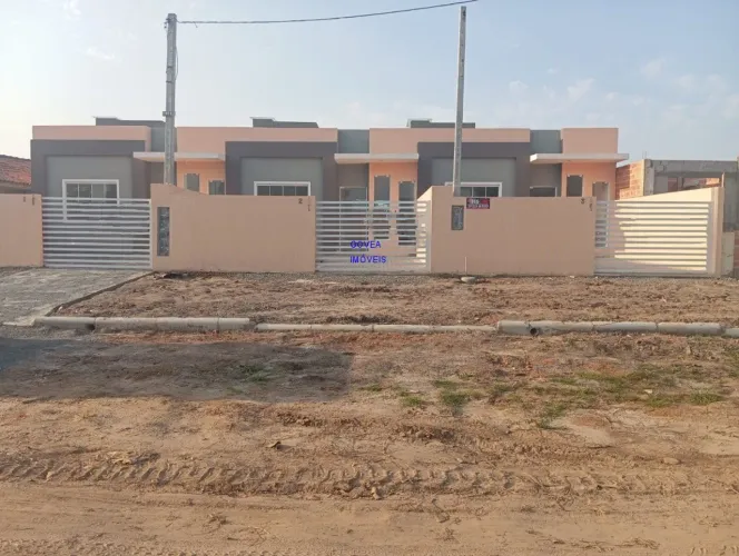 CASA LITORAL R$269mil , GUARATUBA/Pr, 2QUARTOS,GARAGEM, FINANCIA,950m do mar. FN