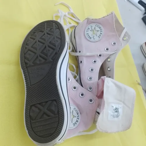 Tênis feminino AllStar Rosa  cano alto Semi Novo