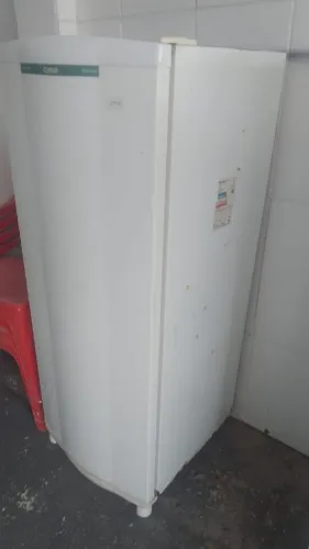 Vendo geladeira entrega passa cartão funcionando perfeitamente
