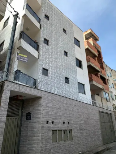 AP 3 dormitórios (sendo um suite)