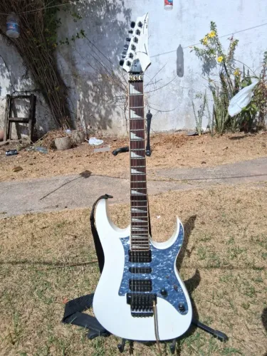 Guitarra Ibanez RG350DXZ Branca Blindada