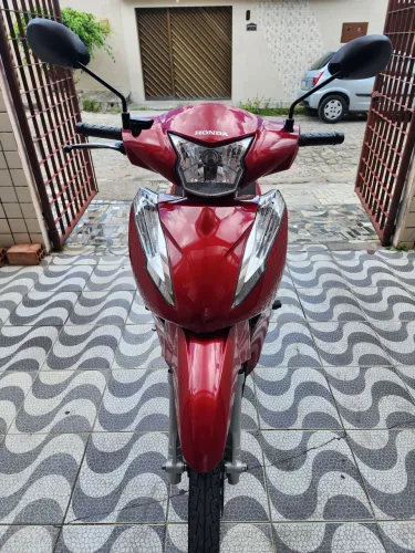 Vendo Honda Biz 125 2021 Vermelha