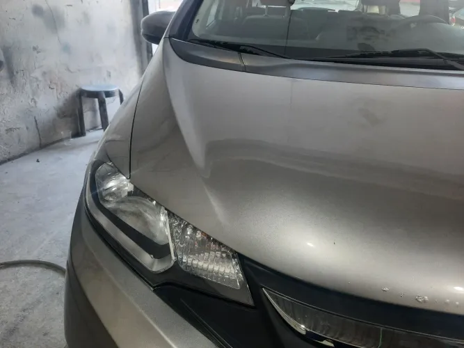 Capô honda fit cinza