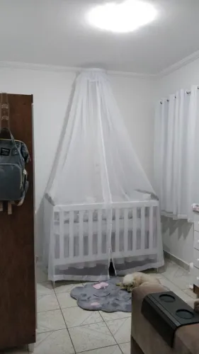 Mosquiteiro para berço com dossel