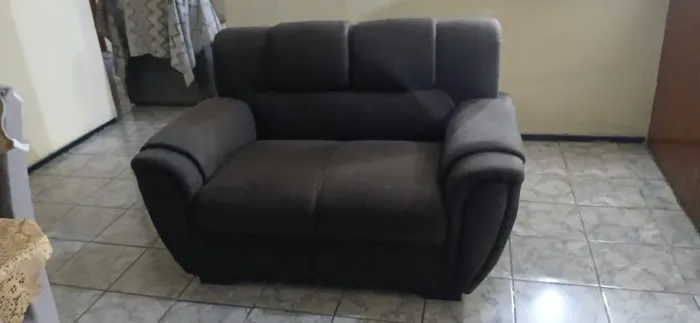 Sofá 2 Lugares (Excelente estado)