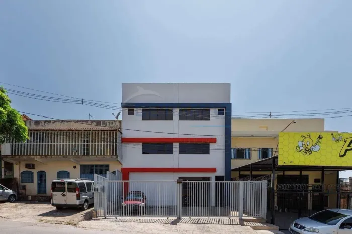 Prédio Comercial e Residencial à Venda na ADE Ceilândia