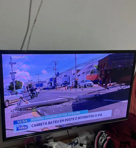Televisão 32 polegadas