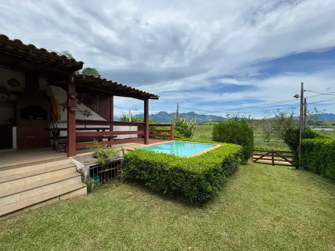 Lagoa de Cima Casa com Lazer Churrasqueira e Piscina