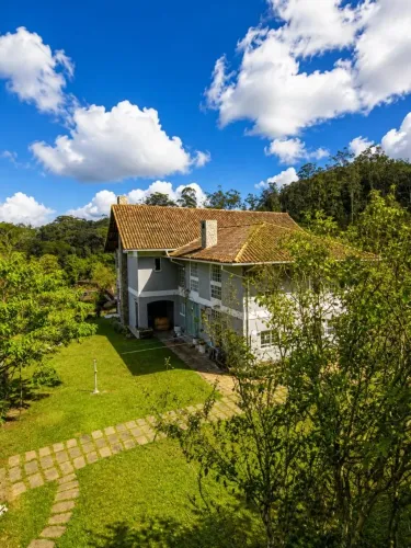 Casa com 4 dormitórios à venda, 384 m² por R$ 1.800.000,00 - Quitandinha - Petrópolis/RJ