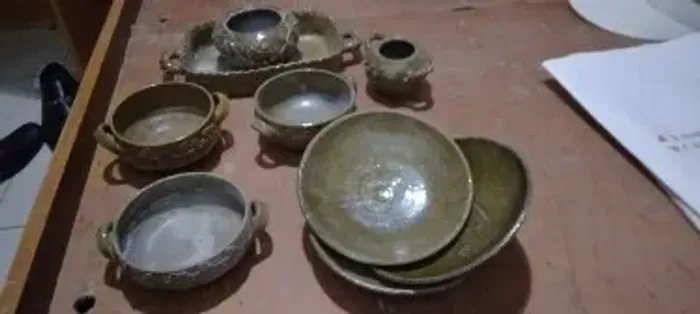 Antigo Jogo Para Feijoada Sopa Em Barro