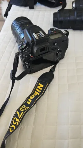 Nikon D750 Corpo menos de 30 mil clicks