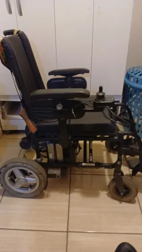 Venda de Cadeira de rodas motorizada