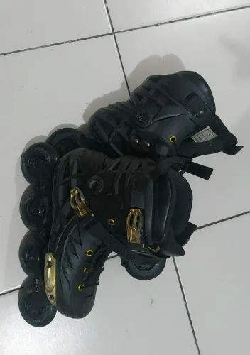 Vendo Patins Seminovo