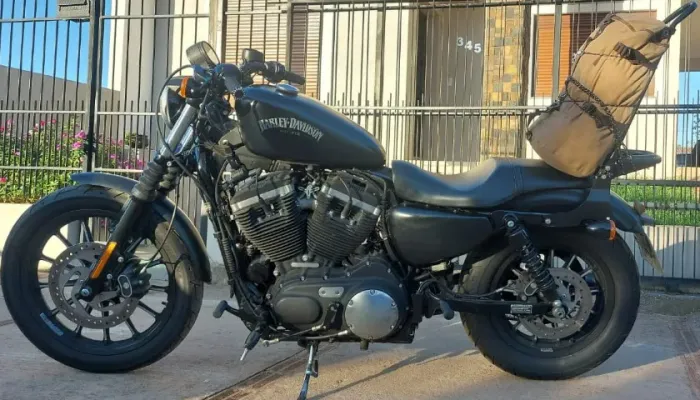 HARLEY-DAVIDSON IRON 883N 2015