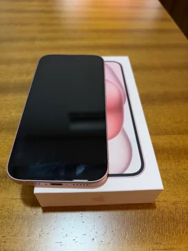 iPhone 15 128GB