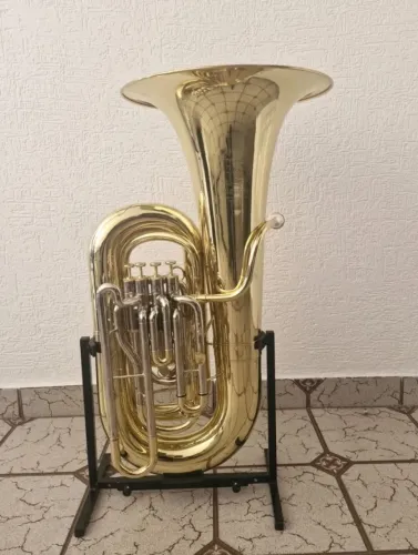Tuba HSTB7