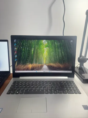 Notebook Lenovo i3 4GB SSD 256GB - vendo ou troco