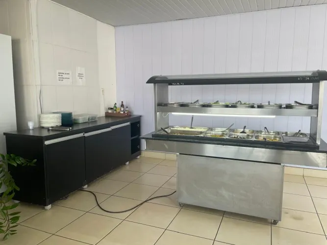 BUFFET COMPLETO REFRIGERADO E QUENTE